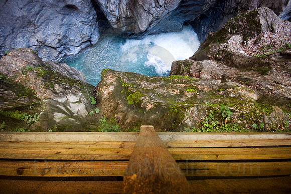 Alpine Chasm